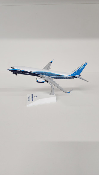 XX2498 | JC Wings 1:200 | Boeing 737-800 Ryanair Dreamliner Colors Reg: EI-DCL