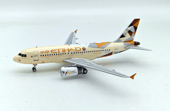 IF319EY0923 | InFlight200 1:200 | Airbus A319-132 Etihad A6-EIE (with stand)