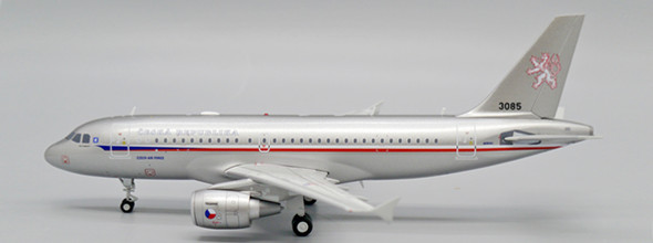 LH2252 | JC Wings 1:200 | Airbus A319(CJ) Czech Republic Air Force Reg: 3085 | is due: April 2024