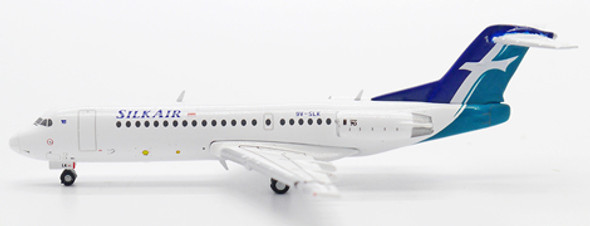 EW4F70002 | JC Wings 1:400 | Fokker 70 SilkAir Reg: 9V-SLK With Antenna | is due: May 2024