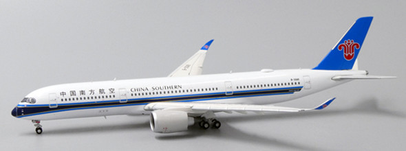 XX4186 | JC Wings 1:400 | Airbus A350-900XWB China Southern Airlines Reg: B-30A9 | is due: May 2024