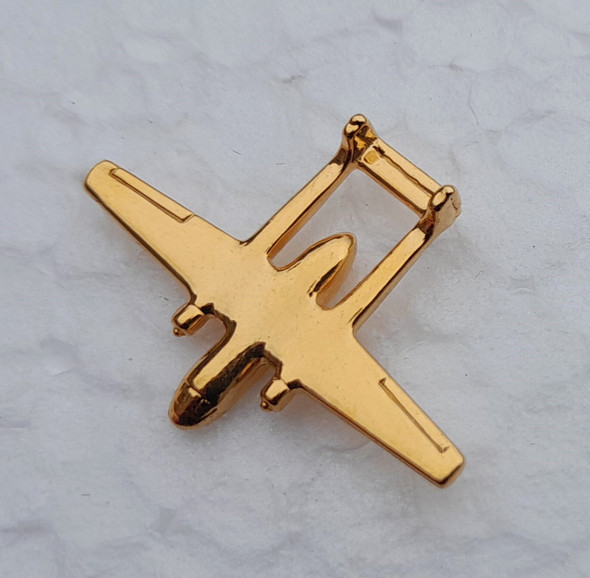 CL098 | Clivedon Collection Pin Badges | NORD Noratlas 22ct Gold plated pin badge