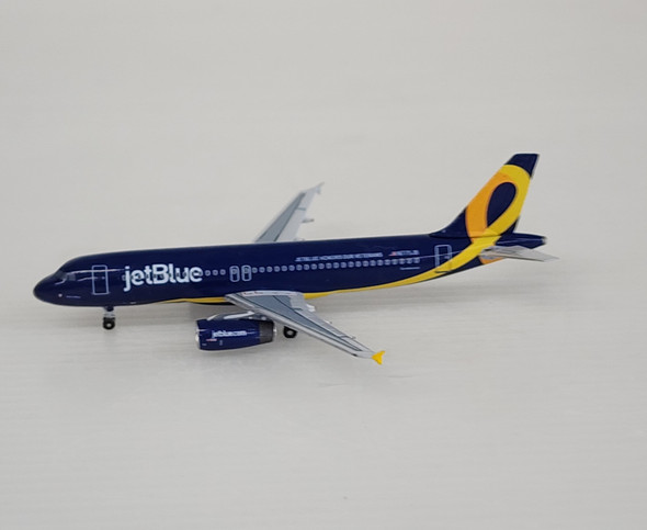 AC411267 | Aero Classics 1:400 | Airbus A320 Jetblue N775JB