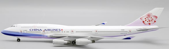 XX4977A | JC Wings 1:400 | Boeing 747-400 China Airlines Reg: B-18215 Flaps Down | is due July 2024