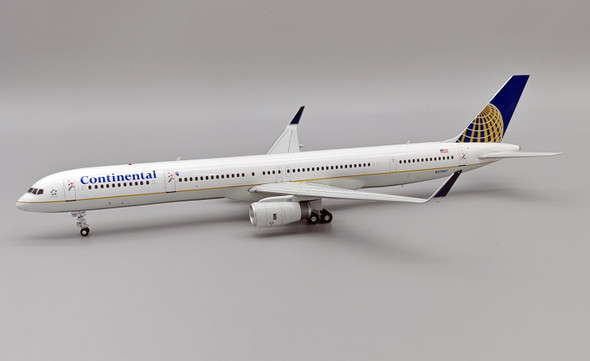 IF753CO1023 | InFlight200 1:200 | Boeing 757-324 Continental Airlines N57857 with stand | is due July 2024
