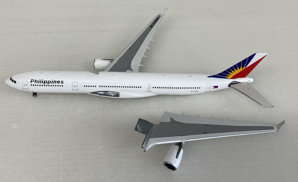 BP002-PH10690 | Phoenix 1:400 | Airbus A330-300 Philippine RP-C3340