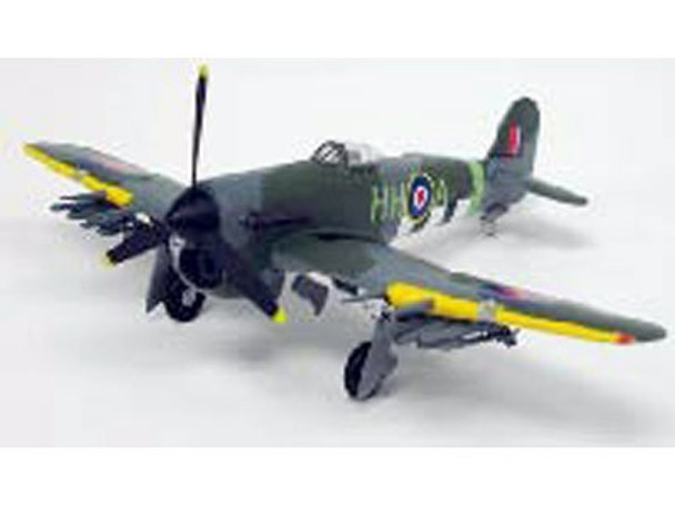 WTW-72-028-001 | Sky Guardians 1:72 | Hawker Typhoon RAF Royal Air Force No. 175 Squadron