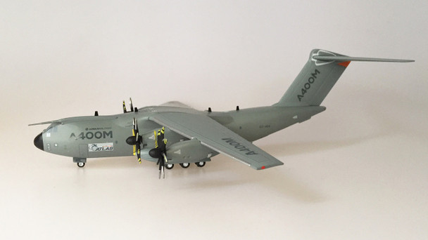 556736 | Herpa Wings 1:200 1:200 | Airbus A400M Atlas House Colours EC-404, 'Grizzly 4'