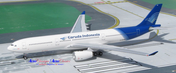 ACCGTSD | Aero Classics 1:400 | Airbus A330-300 Garuda Indonesia C-GTSD, 'Air Transat Hybrid'