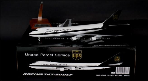 XX2132 | JC Wings 1:200 | Boeing 747-200F UPS N523UP