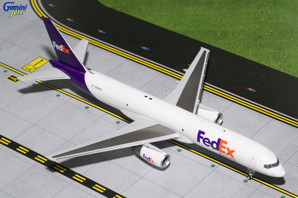 G2FDX655 | Gemini 1:200 | Boeing 757-200F FedEx N920FD