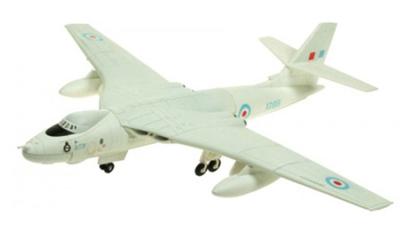 AV72FB003 | Miscellaneous 1:144 | Vickers Valiant BK.1 XD818, Preserved at Cosford (by Aviation Inceptor)