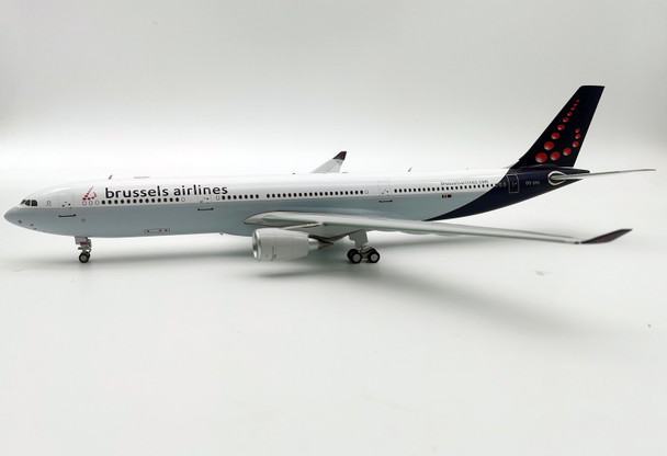 IF333SN0422 | InFlight200 1:200 | Airbus A330-300 Brussels Airlines OO-SFO (with stand)