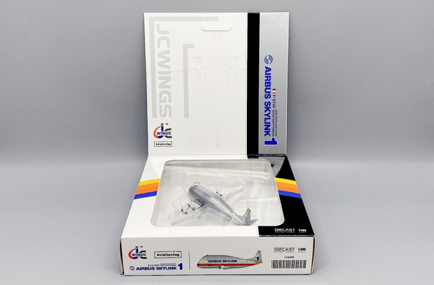 LH4298 | JC Wings 1:400 | Airbus 377SGT Super Guppy F-BTGV with authentic skin key ring