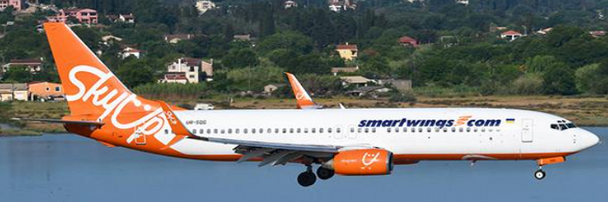 LH4308 | JC Wings 1:400 | SmartWings Boeing 737-800 SkyUp Hybrid Livery Reg: UR-SQG With Antenna