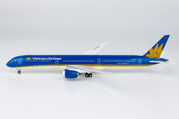 NG56012 | NG Models 1:400 | Boeing 787-10 Vietnam Airlines VN-A874