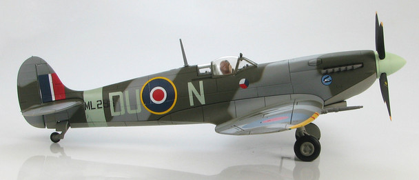 HA8305A | Hobby Master Military 1:48 | Spitfire HF Mk.IXc 'DU-N' flown by Otto Smik, ML296, 312 Sqn, England 1944
