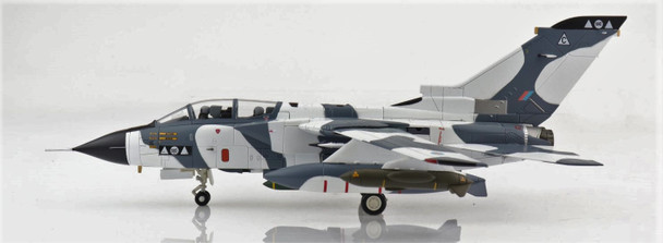 HA6713 | Hobby Master Military 1:72 | Tornado GR.1A RAF 2 Squadron RAF Marham 1995