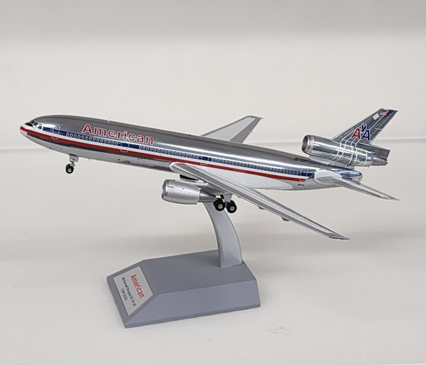 IF103AA0623P | InFlight200 1:200 | Douglas DC-10-30 American Airlines McDonnell Polished N137AA with stand