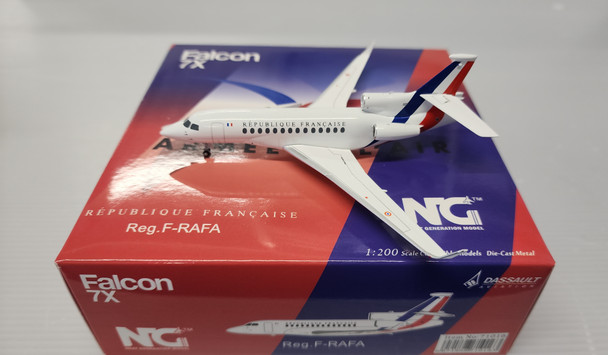 NG71016  | NG Models 1:200 | Falcon 7X France Air Force F-RAFA