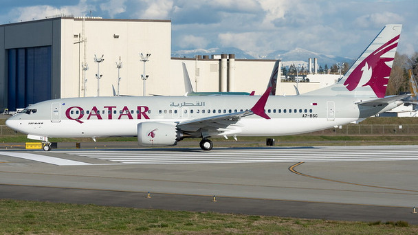 PH11814 | Phoenix 1:400 | Boeing 737 MAX 8 Qatar A7-BSC