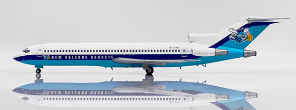 EW2722007 | JC Wings 1:200 | Boeing 727-200 New Orleans Hornets N777KY with stand | is due: October 2023