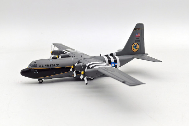 IF130USAF456 | InFlight200 1:200 | C-130H Hercules USAF 93-1456 (with stand)