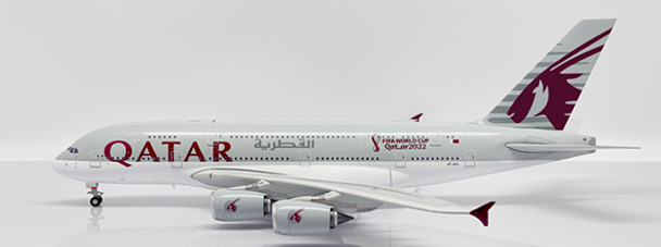 XX20201 | JC Wings 1:200 | Airbus A380 Qatar Airways A7-APJ, 'World Cup 2022'