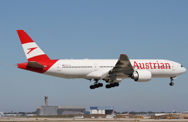 PH11868 | Phoenix 1:400 | Boeing 777-200ER Austrian OE-LPA | is due: January 2024