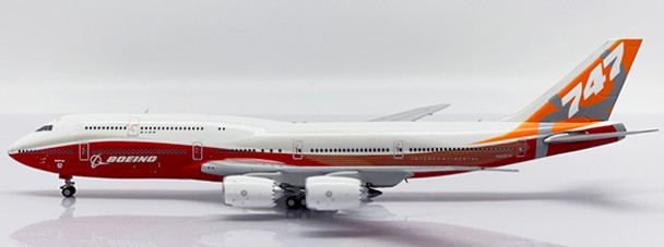 XX40142 | JC Wings 1:400 | Boeing 747-8i House Color Sunrise Reg: N6067E With Antenna | is due: March 2024