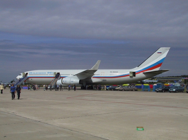 PH11892 | Phoenix 1:400 | Ilyushin IL-96-300 Air Bridge Cargo RA-96000 | is due: April 2024