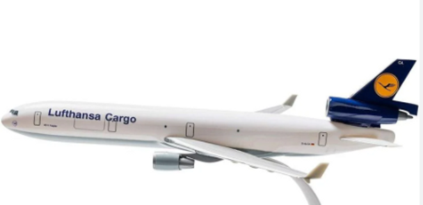 4897003704242 | PPC Models 1:200 | McDonnell Douglas MD-11 Lufthansa Cargo D-ALCA 1:200 SCALE