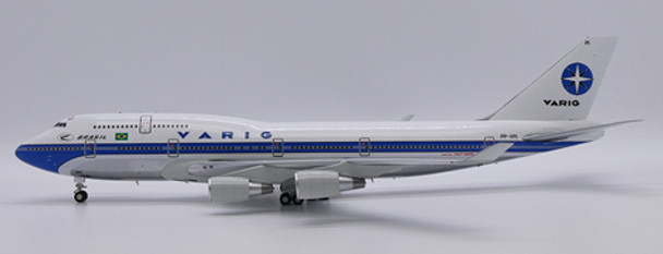 LH2292A | JC Wings 1:200 | Boeing 747-400 Varig Polished Reg: PP-VPI Flaps Down | is due: May 2024