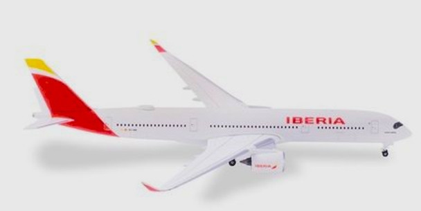 532617-001 | Herpa Wings 1:500 | Airbus A350-900 Iberia – EC-NIS Talento a Bordo | is due: May 2024