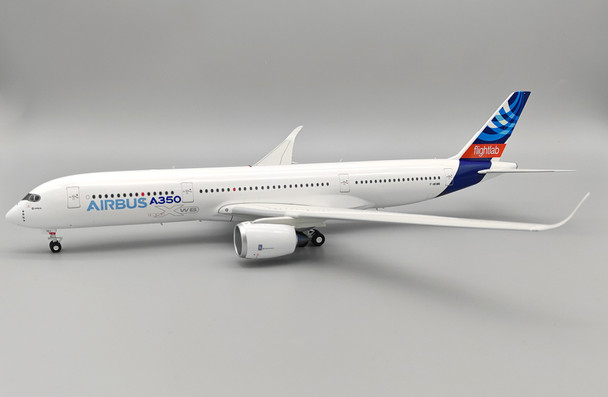 IF359HOUSEXWB | InFlight200 1:200 | Airbus A350-900 House Colours 'flightlab' F-WXWB ( with stand) | is due: June 2024