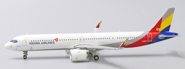 XX4222 | JC Wings 1:400 | Airbus A321NEO Asiana Airlines Reg: HL8371 | is due: May 2024