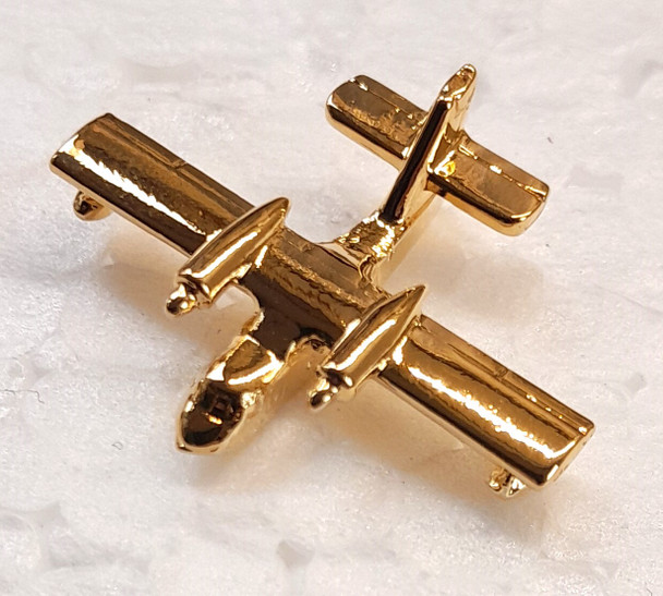 CL077 | Clivedon Collection Pin Badges | CANADAIR CL-215 22ct Gold plated pin badge