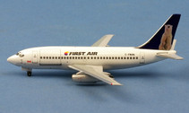 AC411058 | Aero Classics 1:400 | Boeing 737-200 First Air C-FNVK