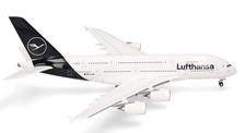 559645-001 | Herpa Wings 1:200 1:200 | Airbus A380 Lufthansa D-AIMK | is due: May 2024