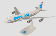 614153 | Herpa Snap-Fit (Wooster) 1:250 | Boeing 747-100 Pan Am (billboard livery) – N741PA Clipper Sparkling Wave| is due: May 2024