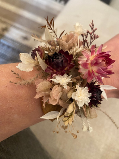 Corsage Cuff - Dried Florals (Assorted Colors) – Bloomed Roots