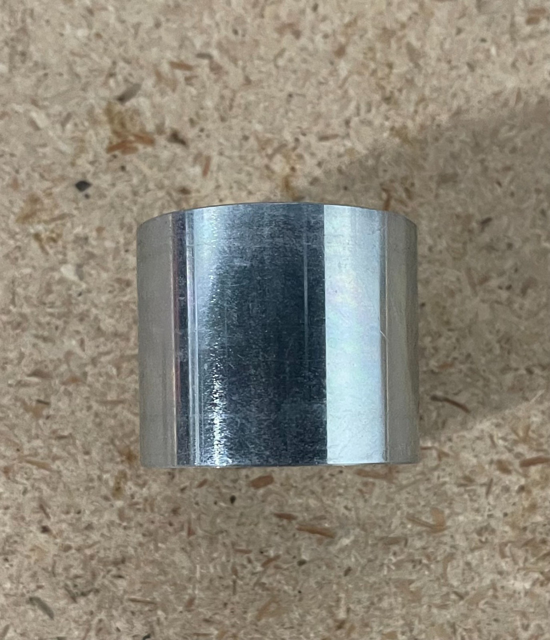 kalasanです。 Genuine Scag OEM Spindle Bolt Spacer 43590 - Koops Sales & Service