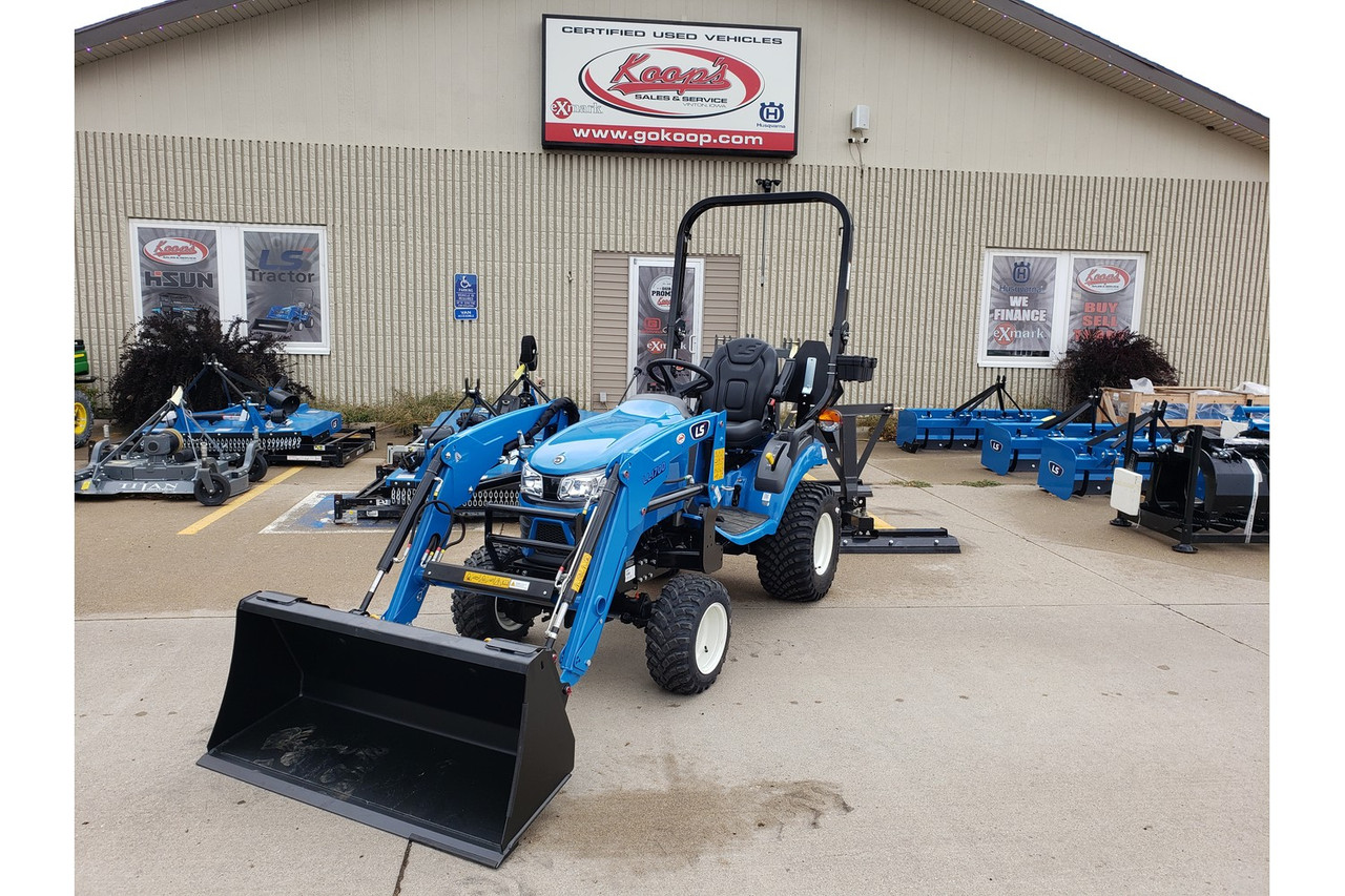 LS Tractor MT122 - 21.5HP Yanmar Diesel -4x4- w/ Front Loader