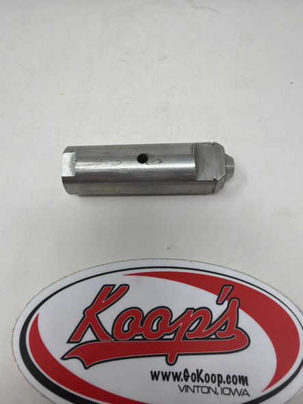 LS Tractor Pivot Pin (39005032)