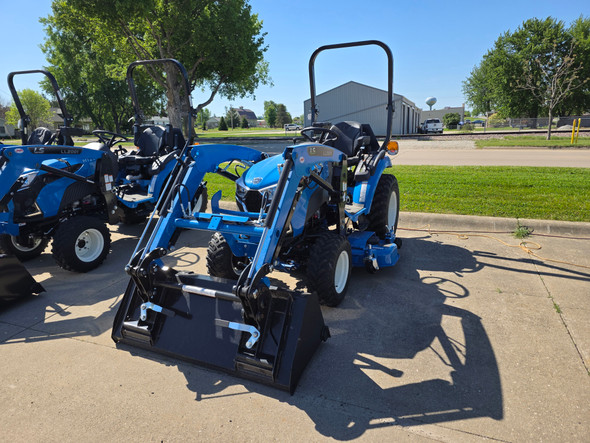 LS Tractor MT225S w/ 60'' Mid Mount Mower