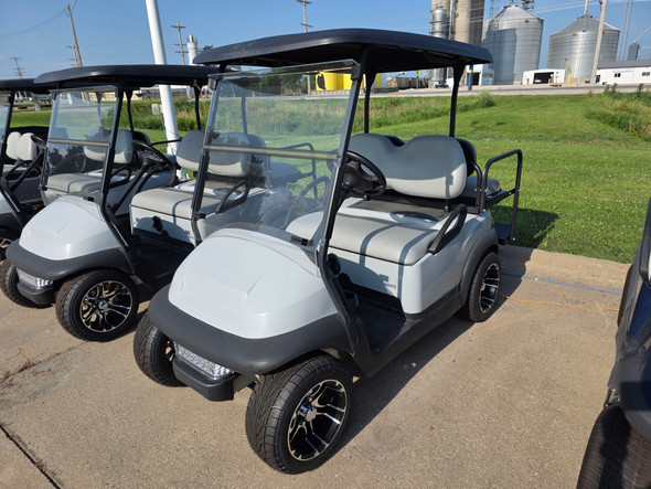 2021 Club Car Precedent 4 Pass Gas Golf Cart (Pre-Owned)