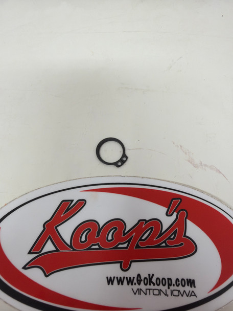 LS Tractor Snap Ring (40029260)
