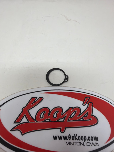 LS Tractor Snap Ring (40029265)