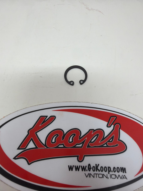 LS Tractor Snap Ring (40029288)