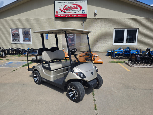 2019 Yamaha Drive 4 Passenger Battery Golf Cart (Pre-Owned)